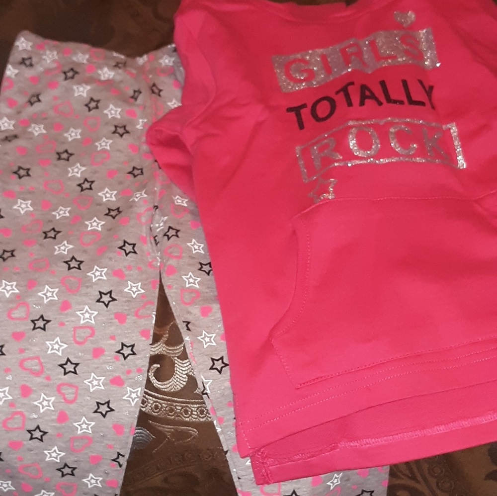 Little Girl Jogging Set